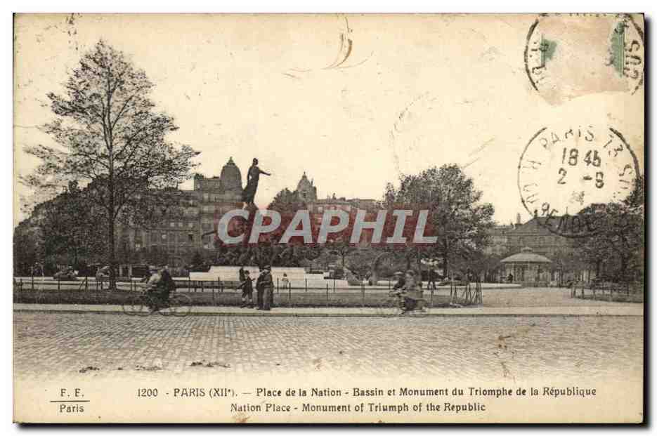 CPA Paris Place de la Nation Bassin et Monument du Triomphe de la Republique