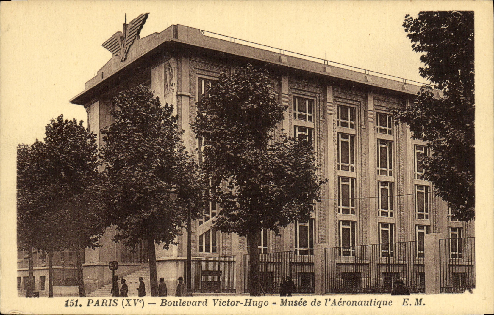 CPA Paris Boulevard Victor Hugo Musee de l Aeronautique Aviation