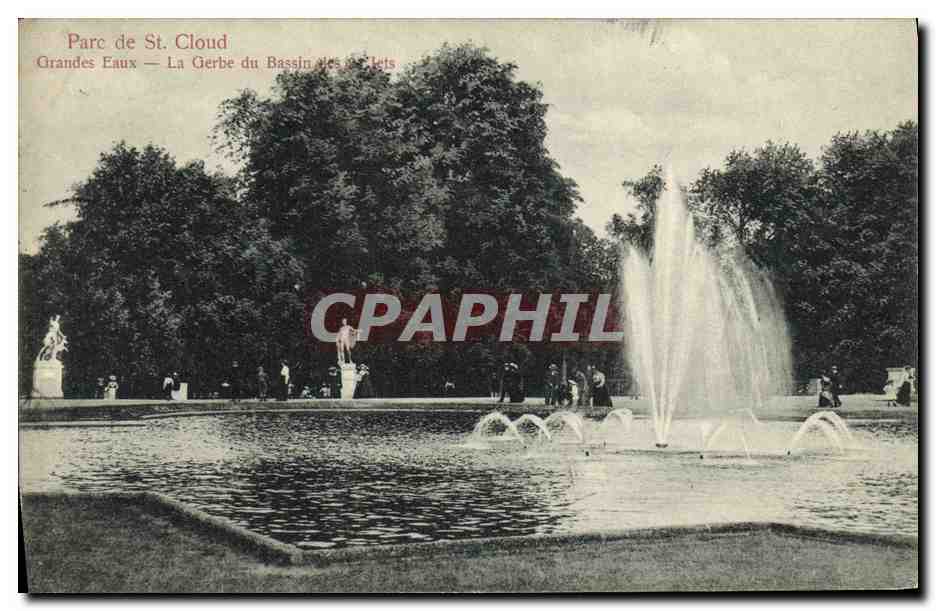 CPA Saint Cloud Parc Grandes eaux La gerbe du bassin des 24 jets