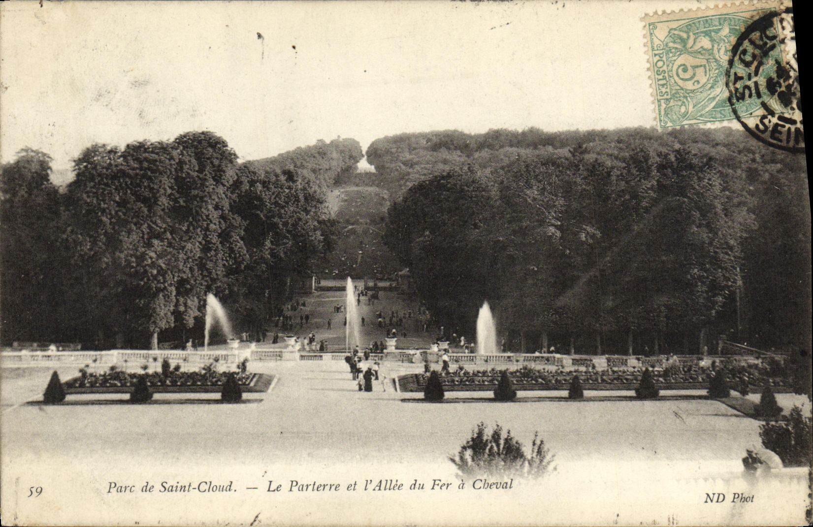 CPA St Cloud Le Parterre et L Allee du Fer a Cheval