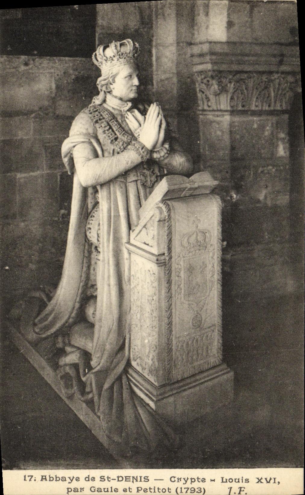 Abbaye de St-Denis — Crypte — Statue de Louis XVI, par Gaule et Petitot (1793)