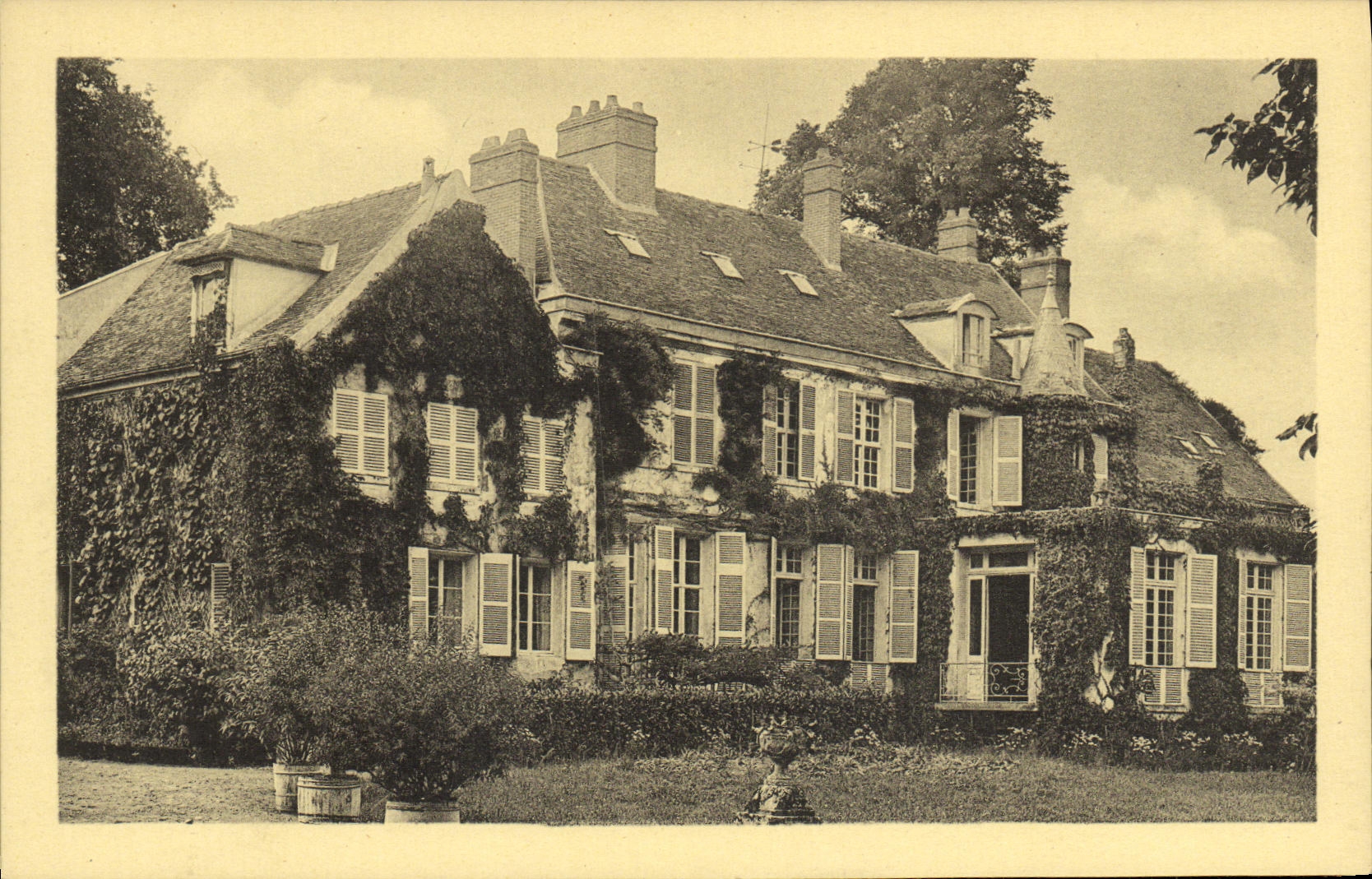 CPA St Remy Les Chevreuse Chateau de Saint Paul