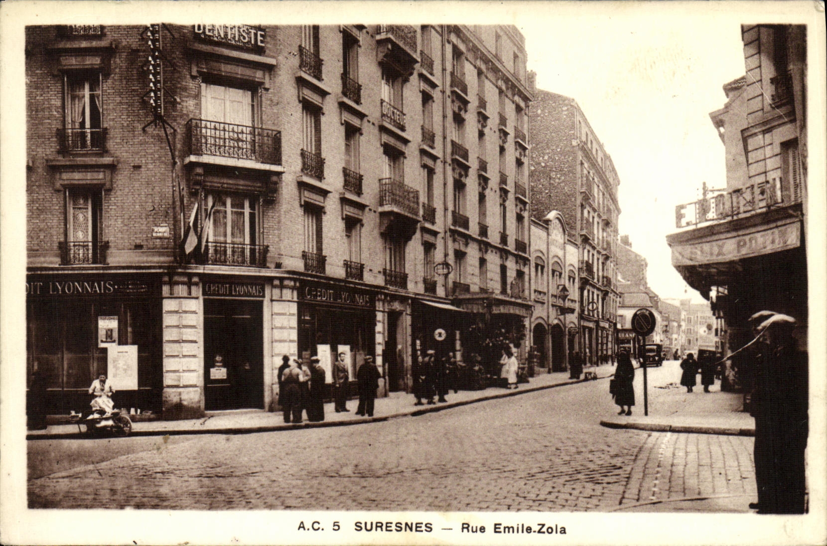 CPA Suresnes Rue Emile Zola Banque Credit Lyonnais