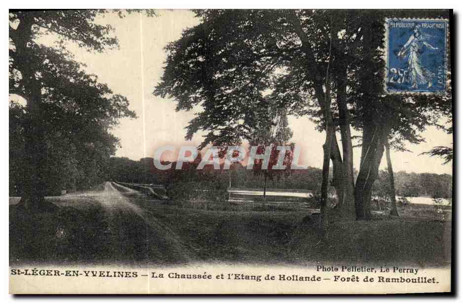 St-Léger-en-Yvelines — La Chaussée et l'Etang de Hollande — Forêt de Rambouillet — Photo Pelletier, Le Perray