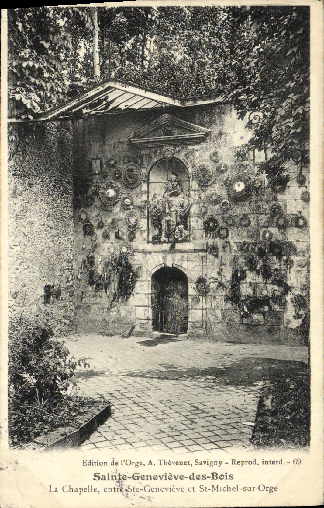 CPA Ste Genevieve des Bois La chapelle entre Ste Genevieve et St Michel sur Orge