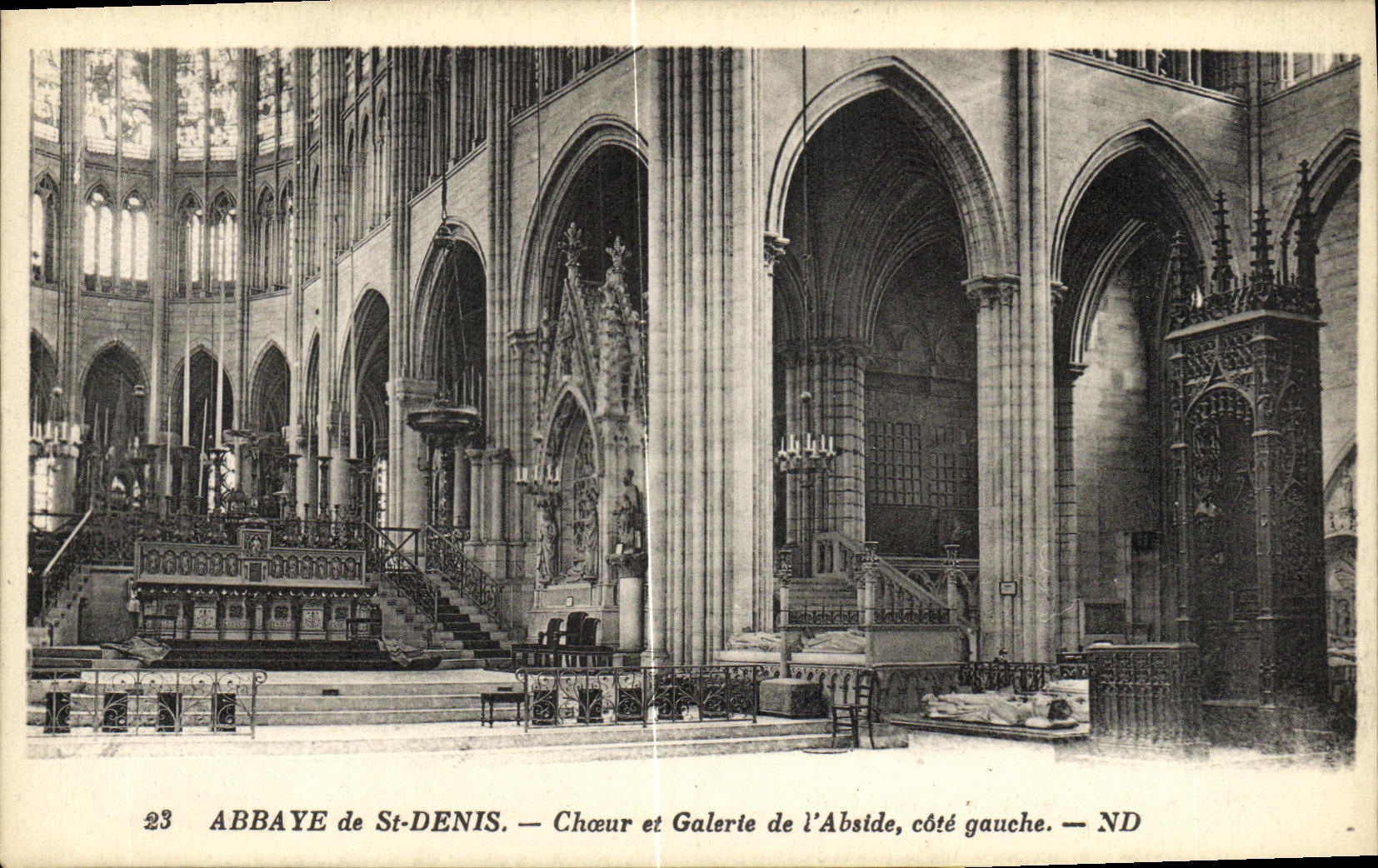 CPA L Abbaye De Saint Denis Choeur et Galerie de L Abside Cote Gauche