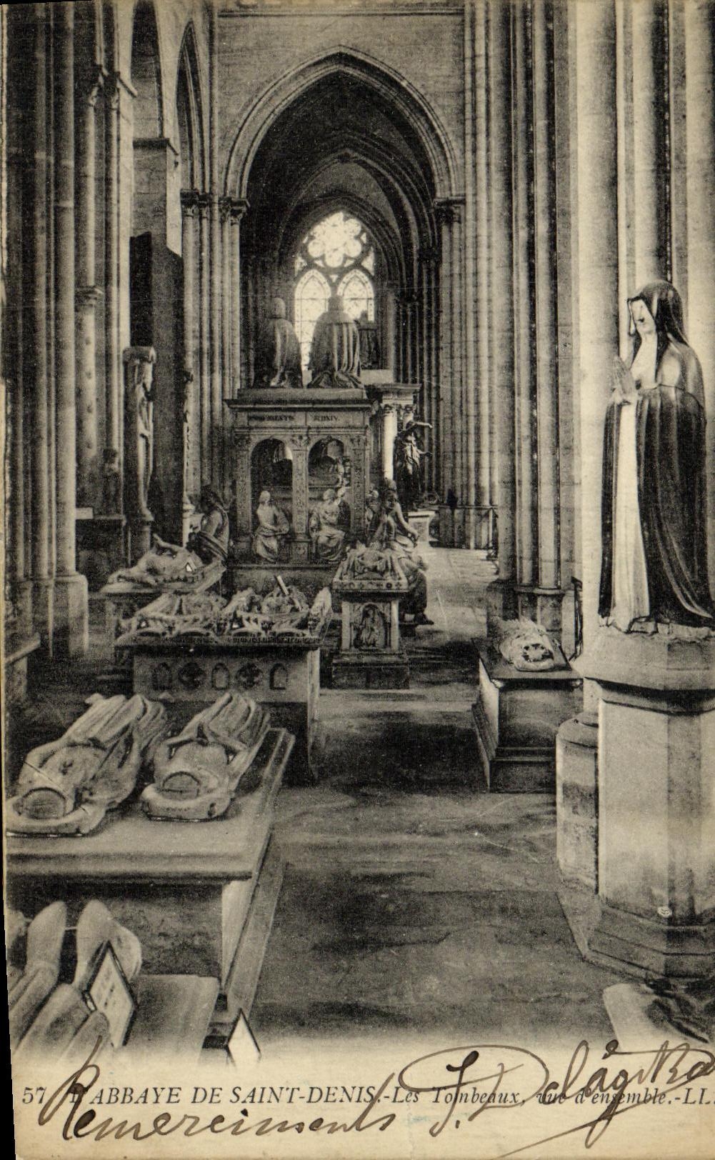 Abbaye de Saint-Denis — Les Tombeaux, vue d'ensemble — J. Delagitra, n°57