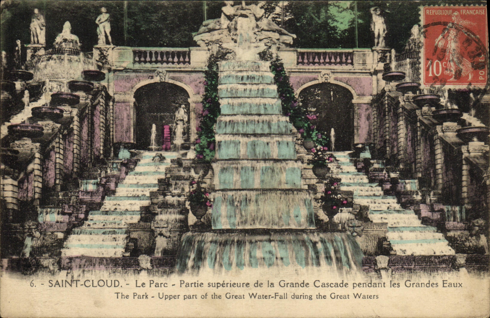 CPA Saint Cloud Le Parc Partie Superieure de la Grande Cascade Pendant les Grandes Eaux