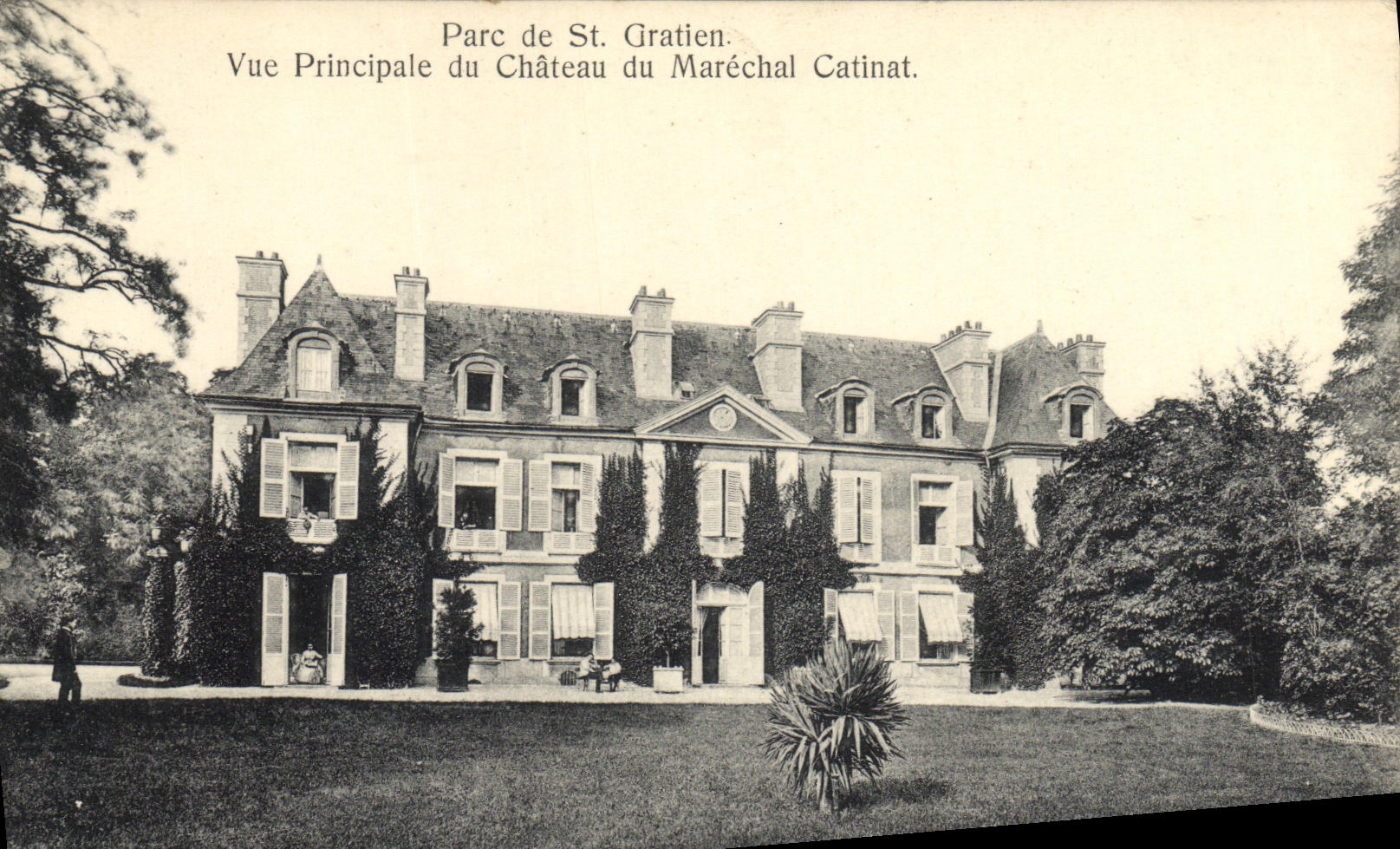 CPA Parc de St Gratien Vue Principale du Chateau du Marechal Catinat