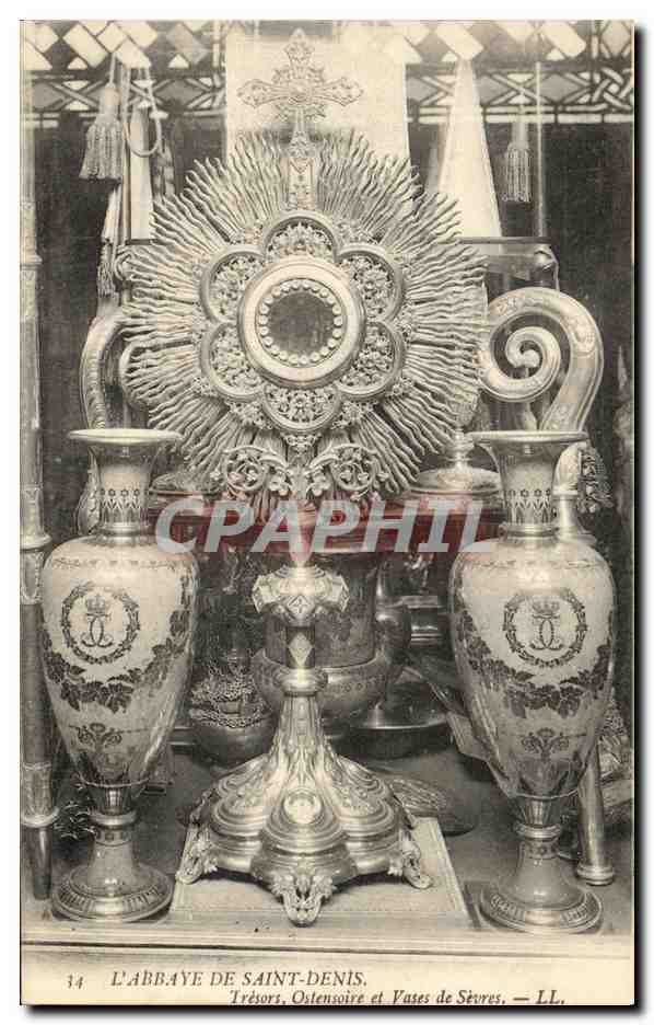 CPA L Abbaye De Saint Denis Tresors Ostensoire et Vases de Sevres