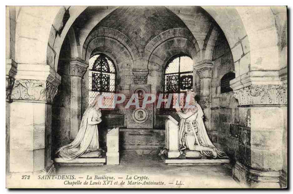 CPA Saint Denis La Basilique La Crypte Chapelle de Louis et de Marie Antoinette