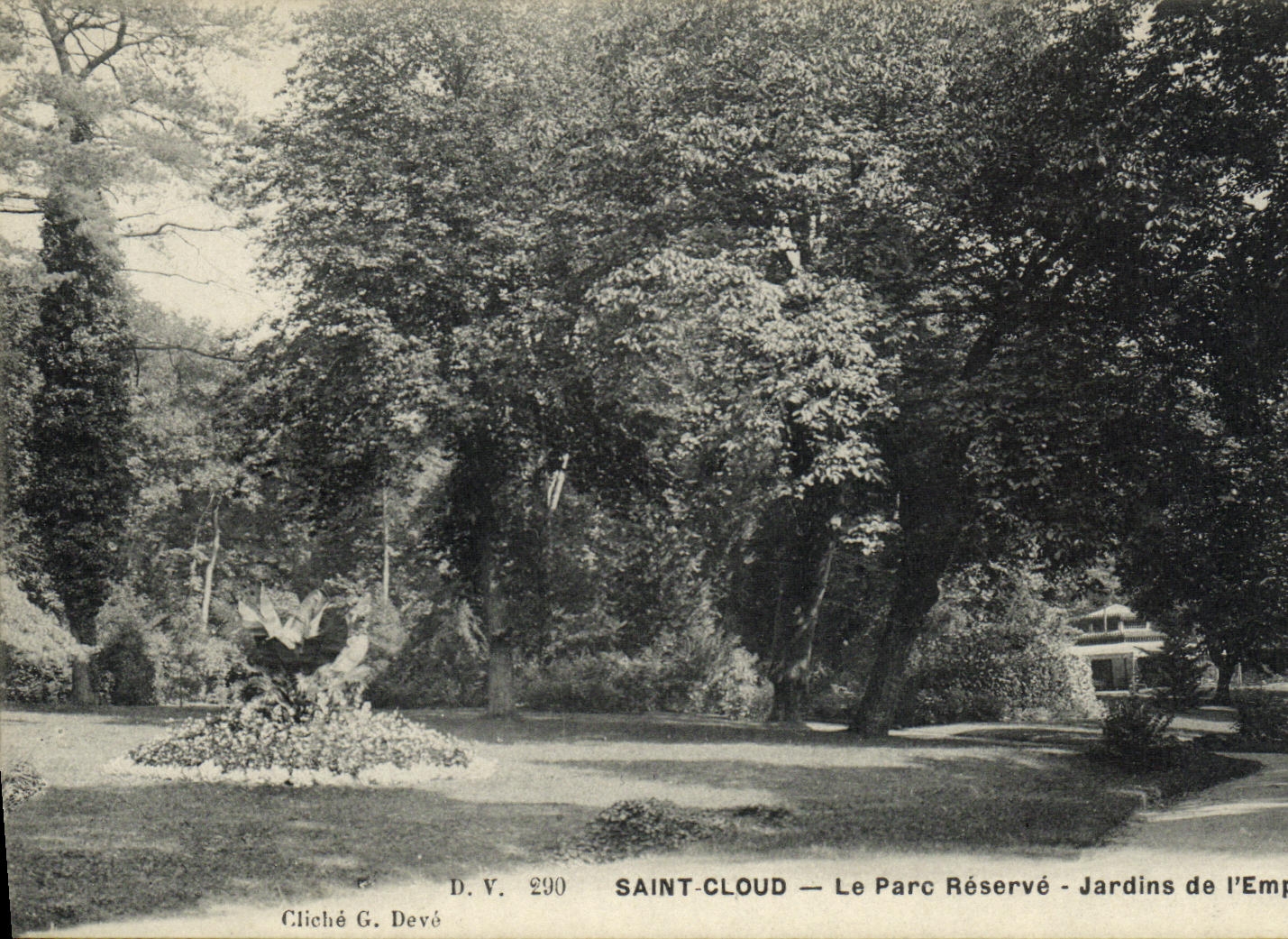 CPA St Cloud Le Parc Reserve Jardins de L Empereur