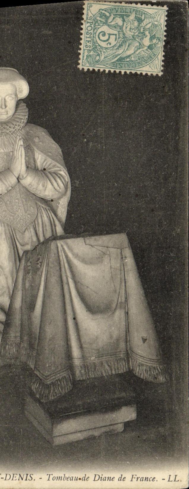 CPA St Denis Tombeau de Diane de France
