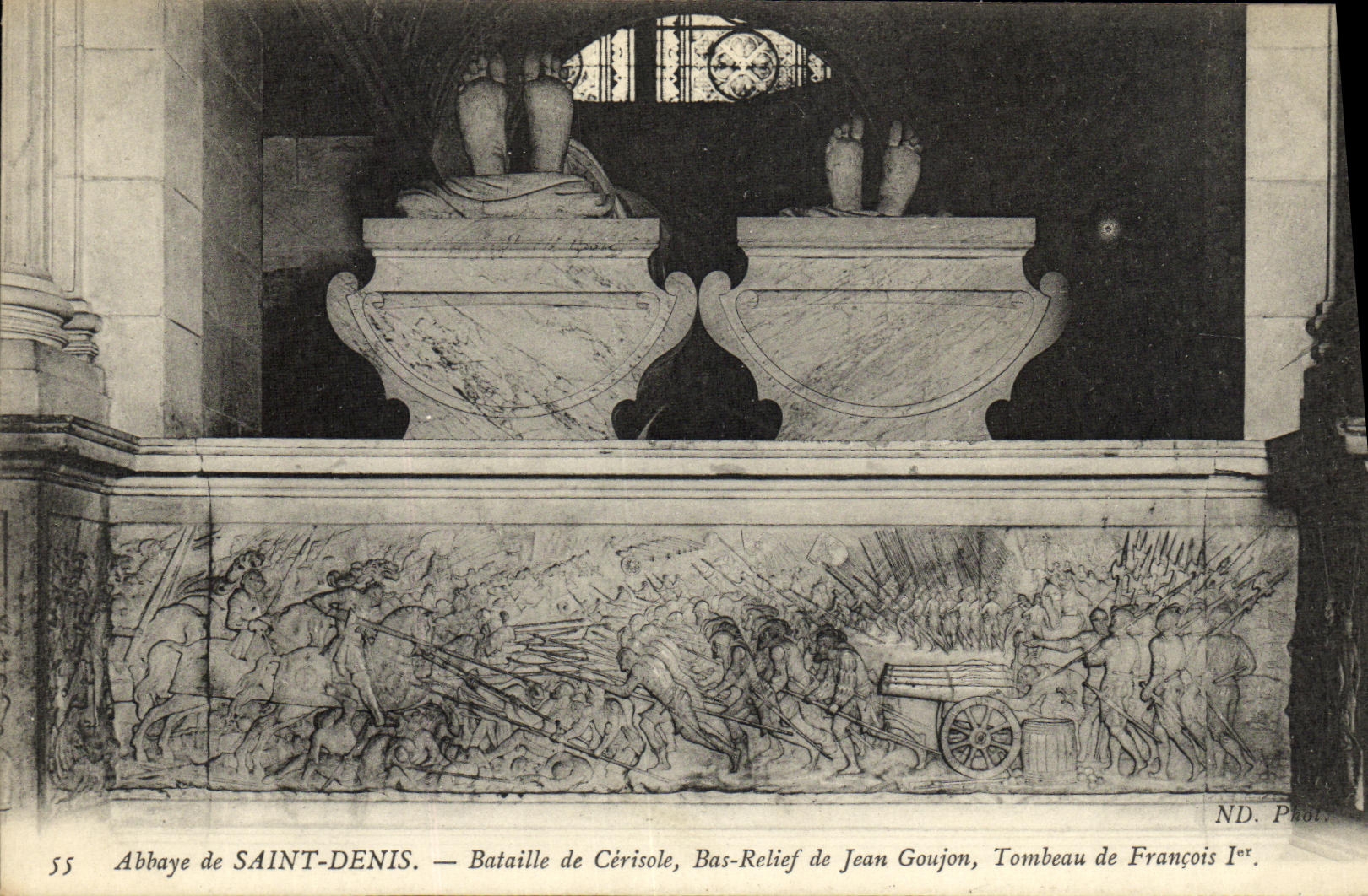 CPA St Denis Bataille de Cerisole Bas Relief de Jean Goujon Tombeau de Francois 1er