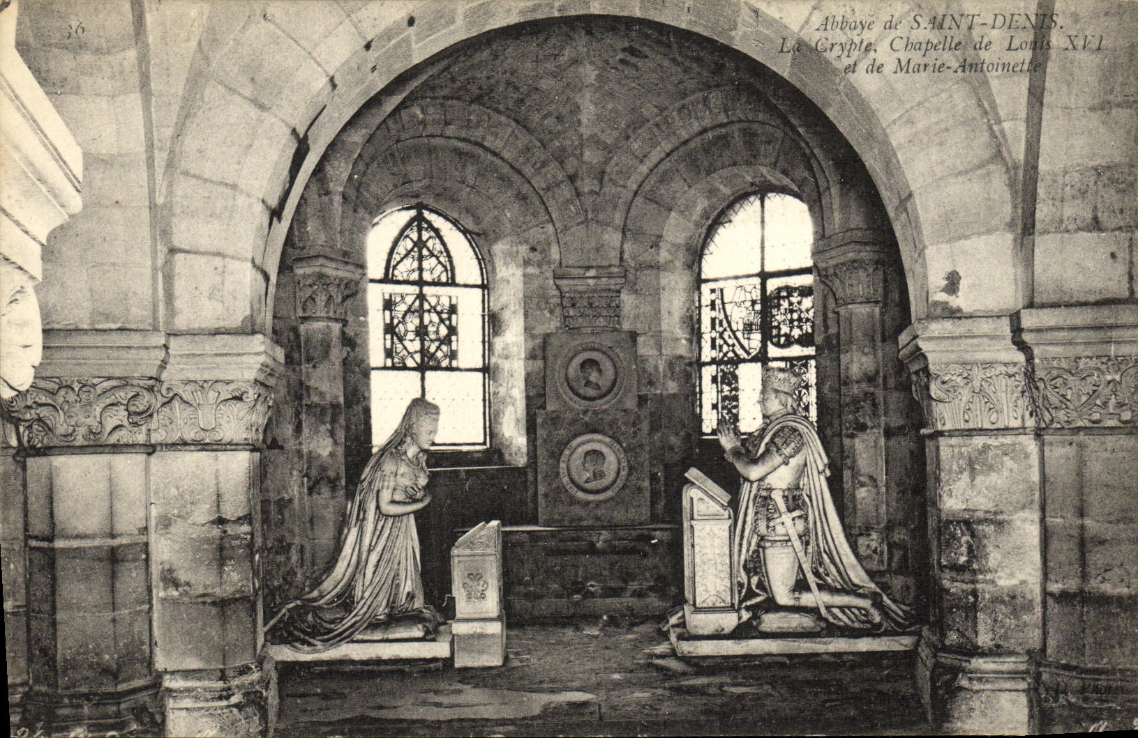 Abbaye de SAINT-DENIS — La Crypte et la Chapelle de Louis XV et de Marie-Antoinette — n°36
