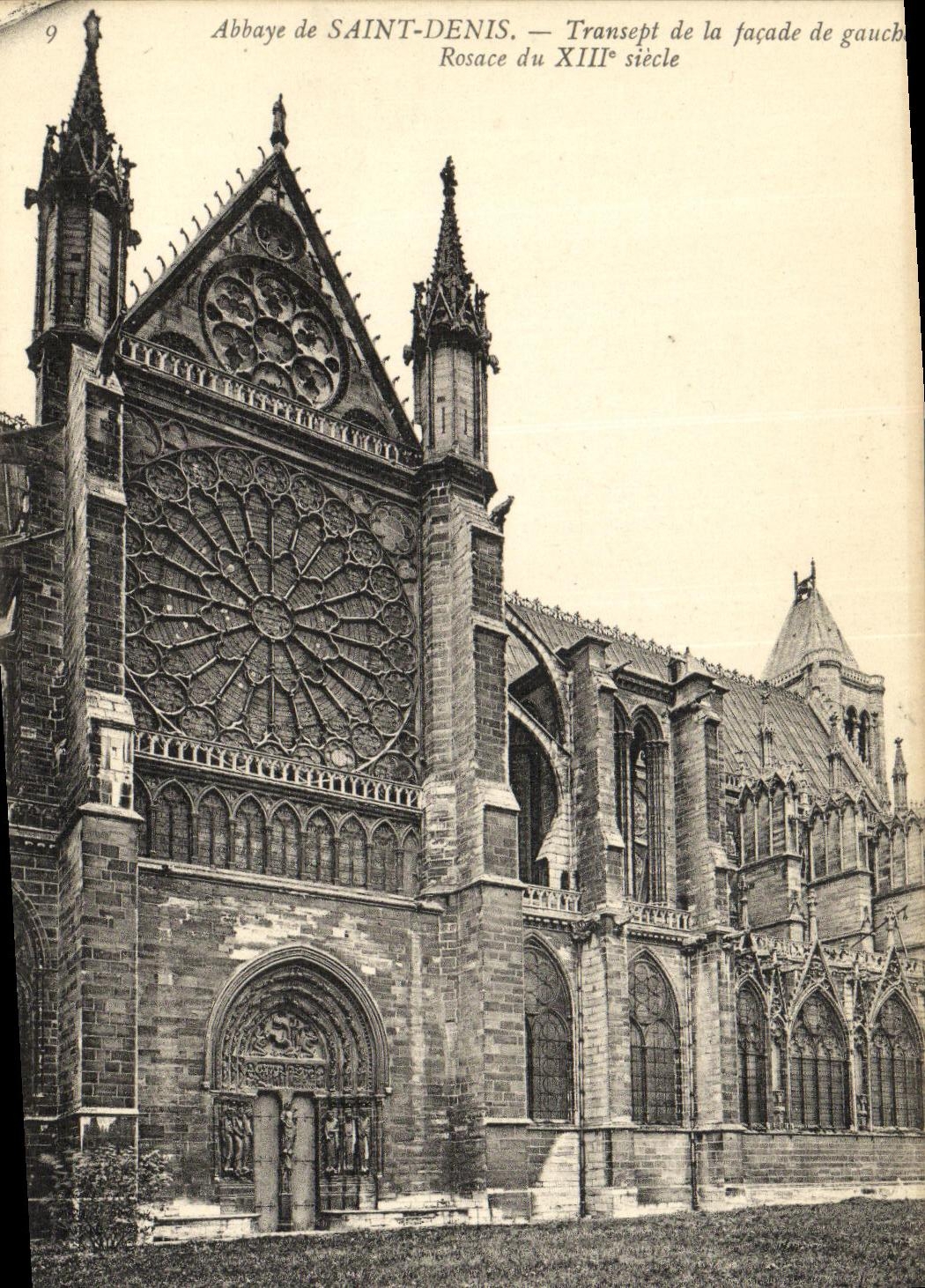 Abbaye de SAINT-DENIS — Transept de la façade gauche, Rosace du XIIIe siècle