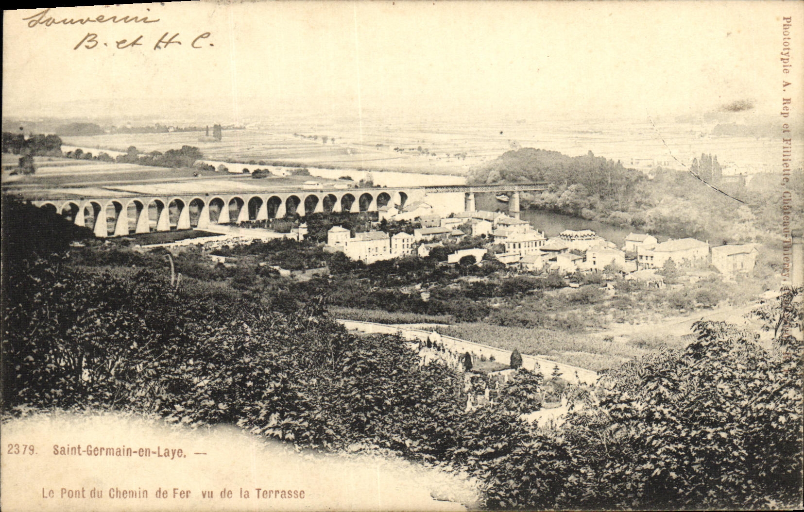 Saint-Germain-en-Laye — Le Pont du Chemin de Fer vu de la Terrasse — Photographie A. Rep et Fillière, Château-Thierry