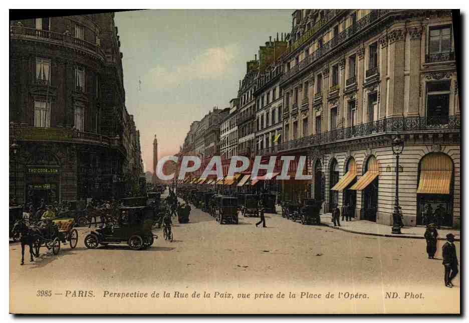 CPA Paris Perspective de la Rue de la Paix vue prise de la Place de l Opera