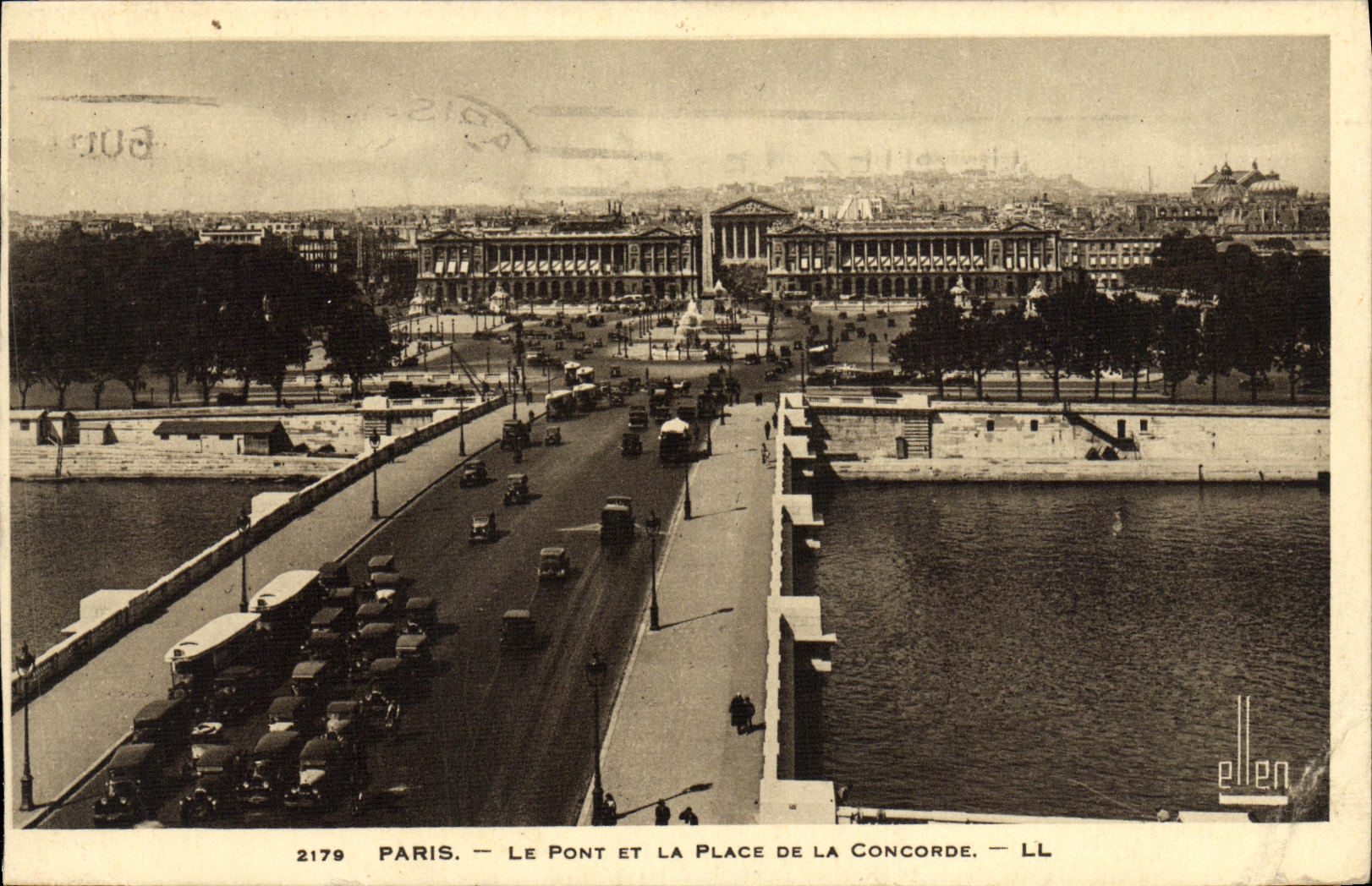 CPA Paris Le Pont et la Place de la Concorde