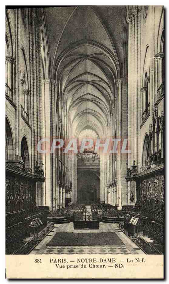 CPA Paris Notre Dame La Nef Vue prise du Choeur