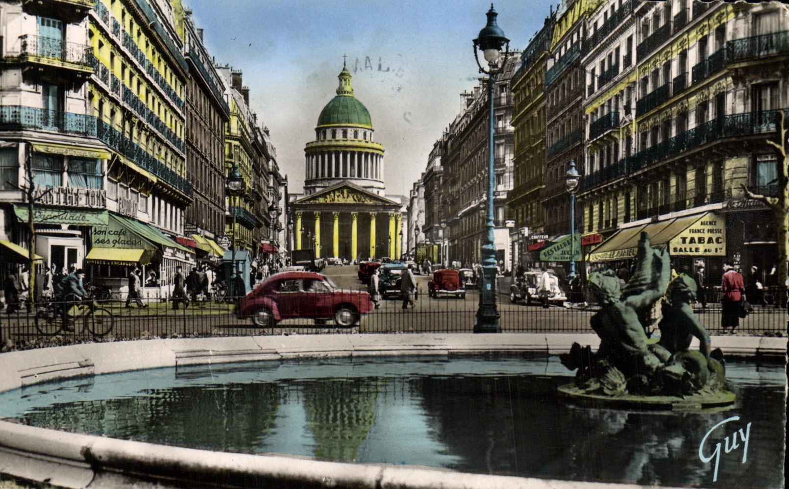 CPM Paris La Rue Soufflot et le Pantheon 