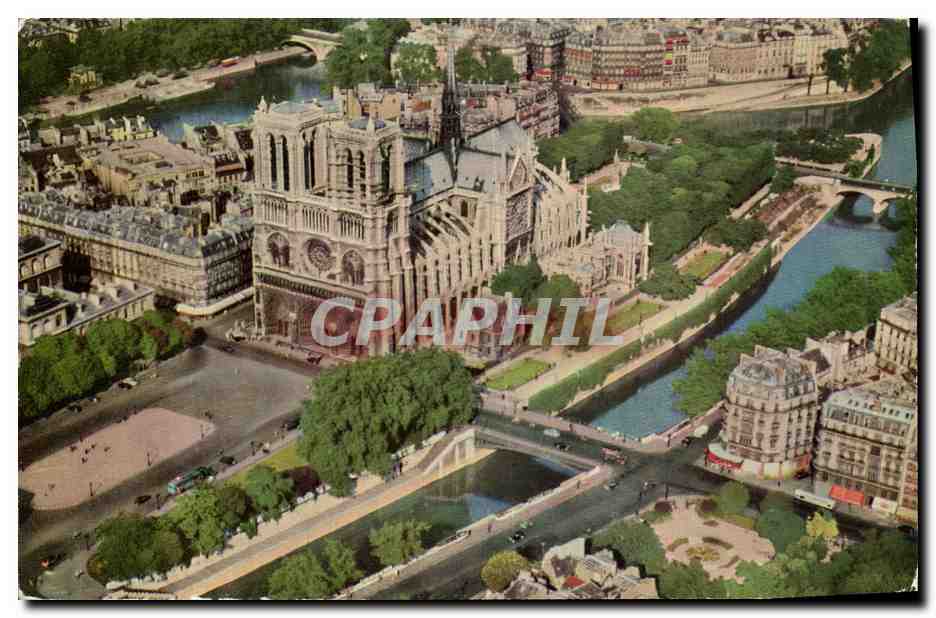 CPA Paris Notre Dame et son parvis 