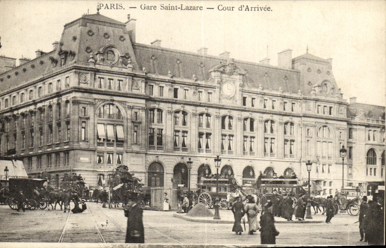 CPA Paris Gare Saint Lazare Cour d Arrivee