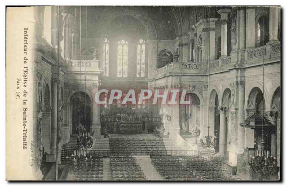 CPA Paris Interieur de l eglise de la Sainte Trinite