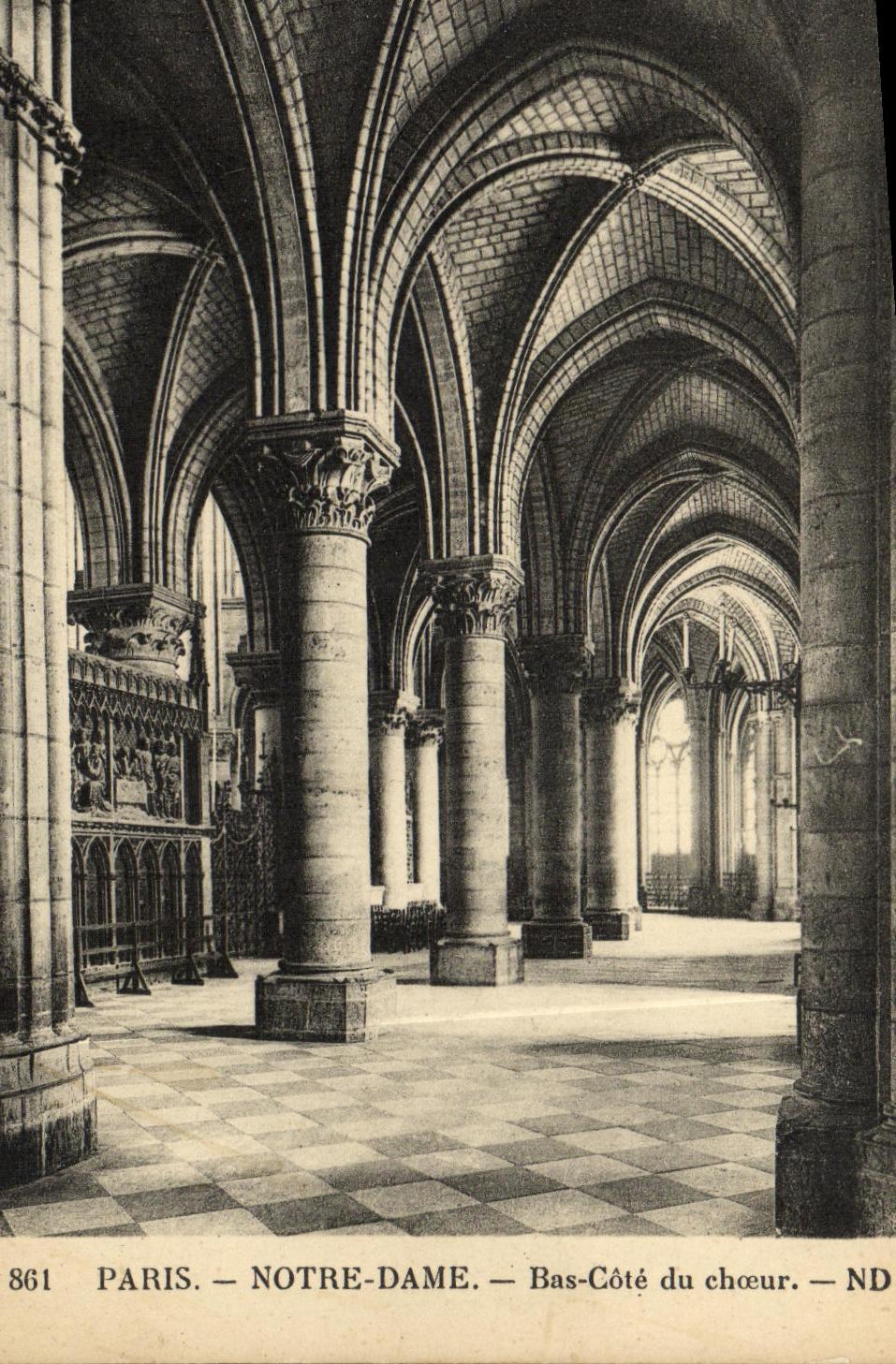 PARIS — NOTRE-DAME — Bas-Côté du chœur — ND — 861