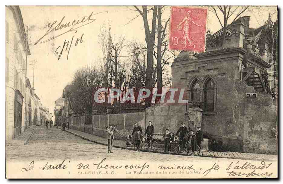 CPA Saint Leu La fontaine de la rue de Boissy