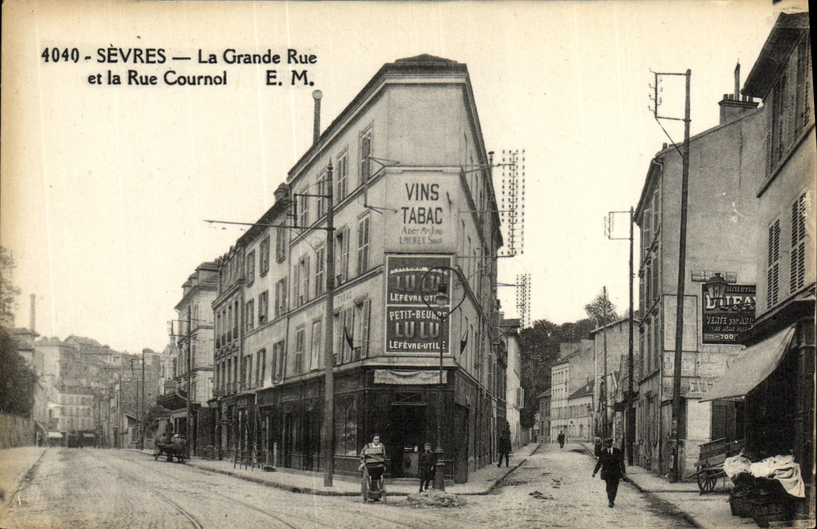 CPA Sevres La Grande Rue et la Rue Cournol