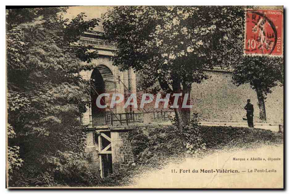 CPA Fort du Mont Valerien Le Pont Levis Militaria