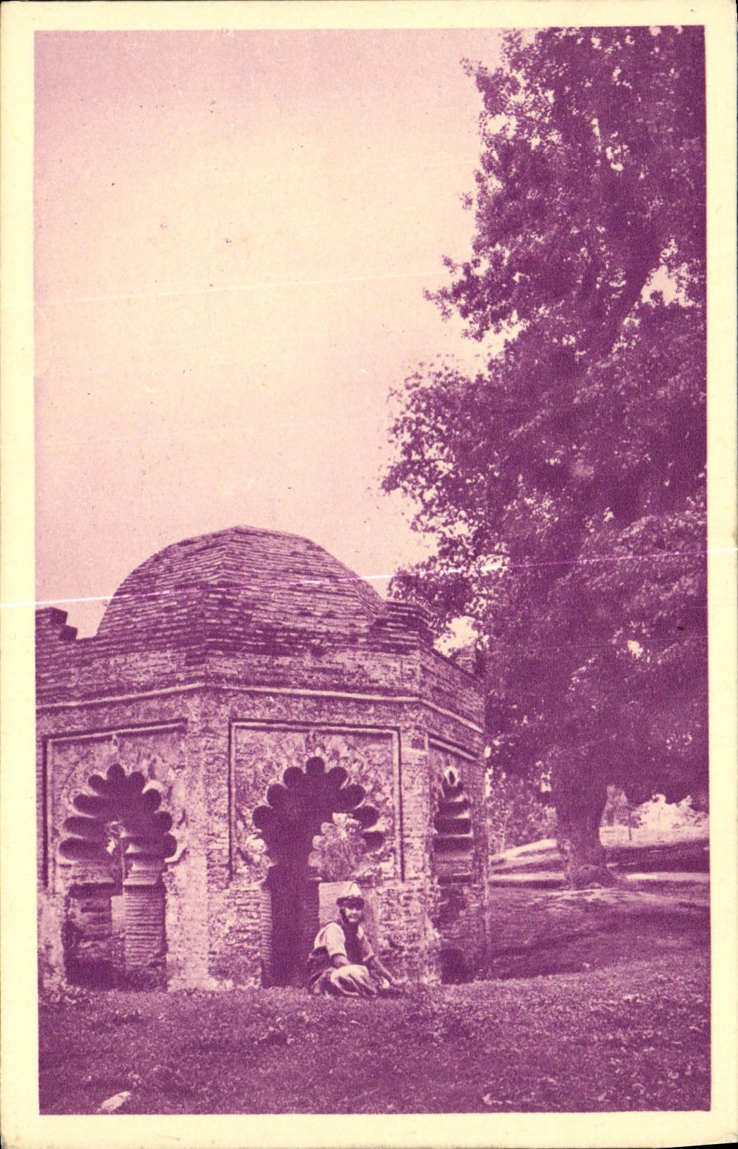 Tlemcen — Tombeau de la Sultane — Éditeur CPAPHIL, n° série SP 52