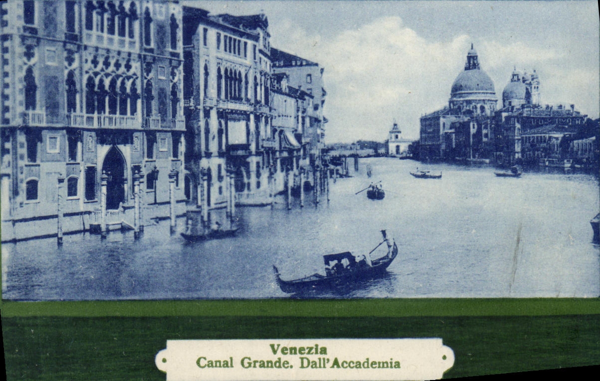 CPA Venezia Canal Garnde Dall Accademia