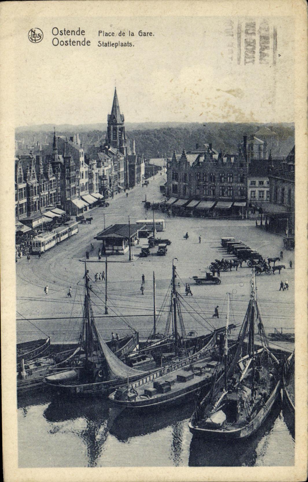 CPA Oostende Place de la Gare Bateau 