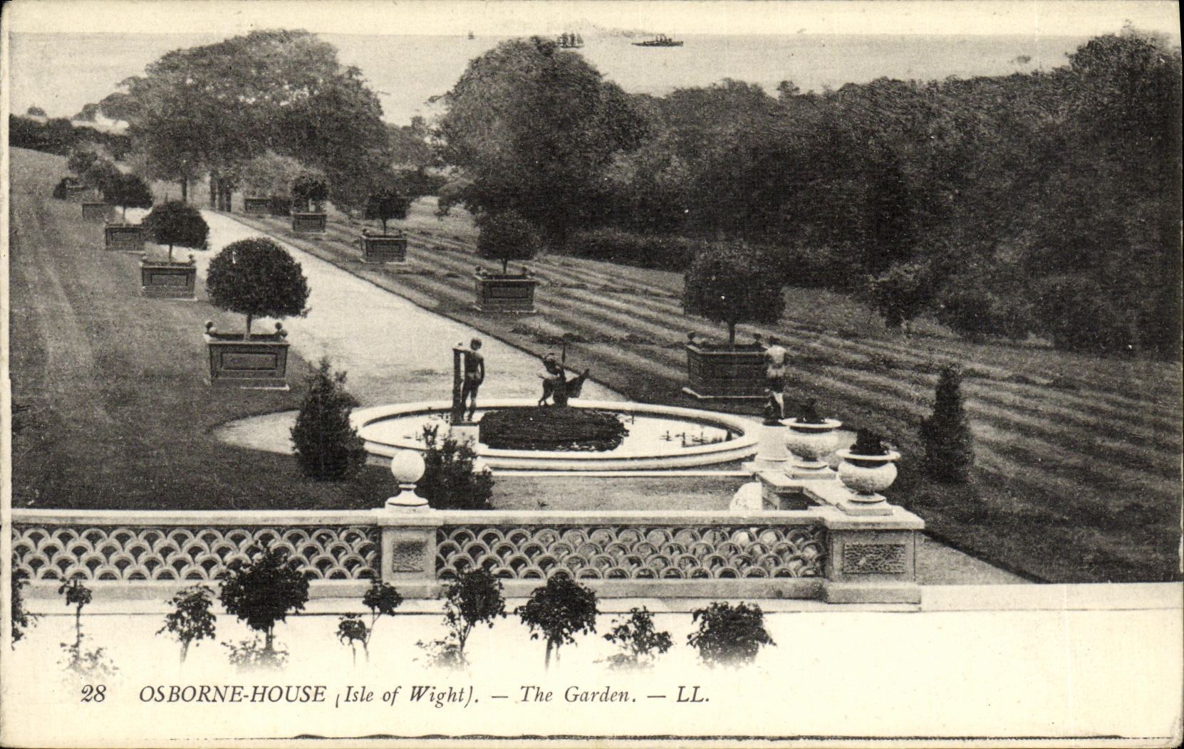 CPA Osborne House The Garden