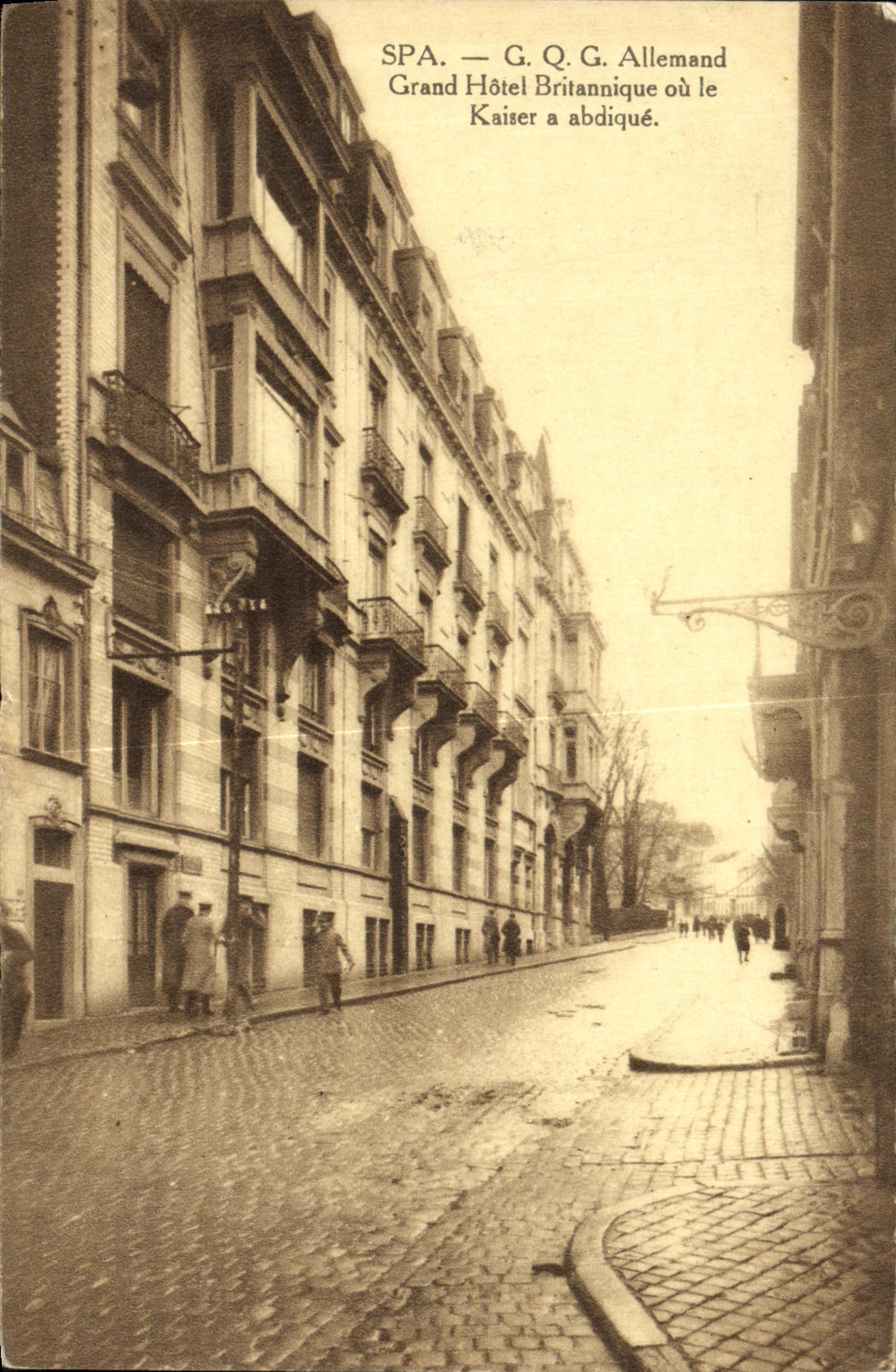 CPA Spa Allemand Grand Hotel Britannique ou le Kaiser a abdique Militaria