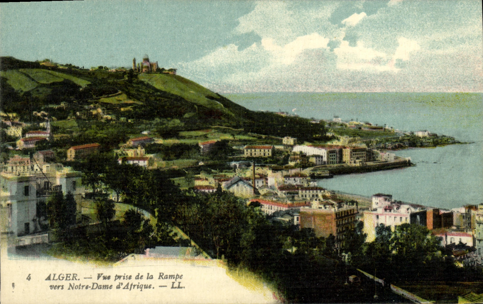 Alger — Vue prise de la Rampe vers Notre-Dame d'Afrique — LL
