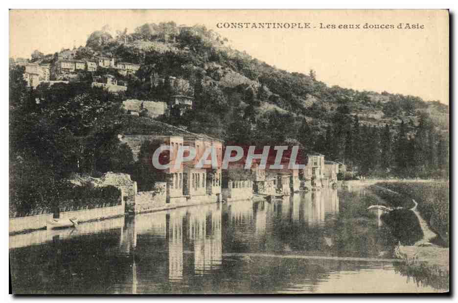 CPA Constantinople Les Eaux Douces d Asie