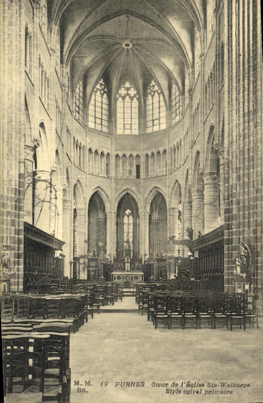 CPA Furnes Coeur de L Eglise Ste Walburge