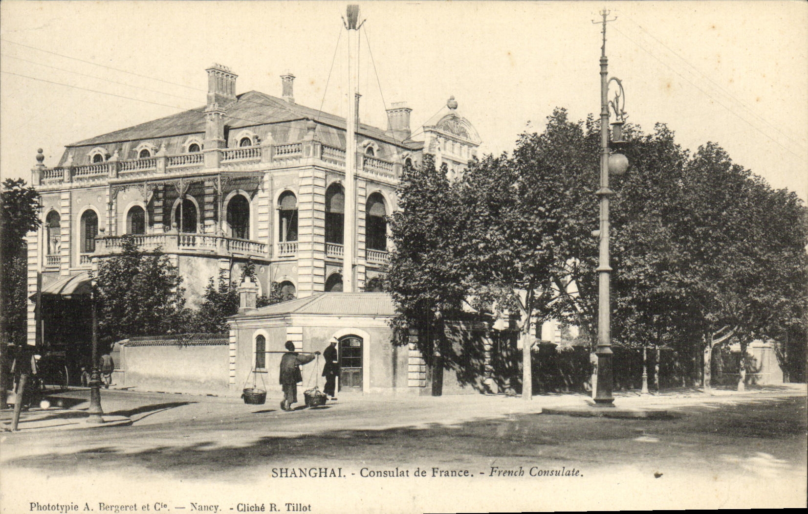 Shanghai - Consulat de France — Phototypie A. Bergeret et Cie, Nancy