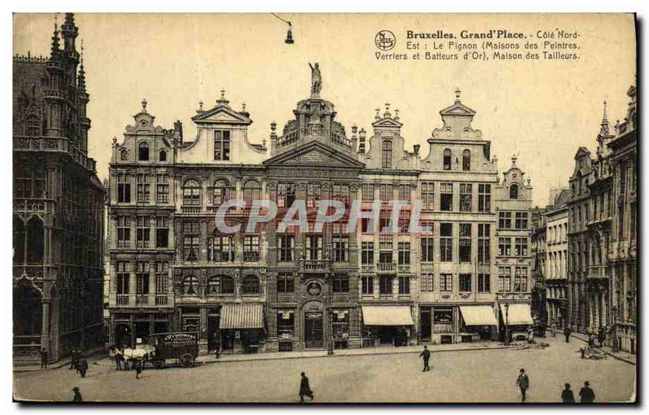 CPA Bruxelles Grand Place Cote Nord Le Pignon Maison des peintres Verriers et batteurs d or Maison des Tailleurs 