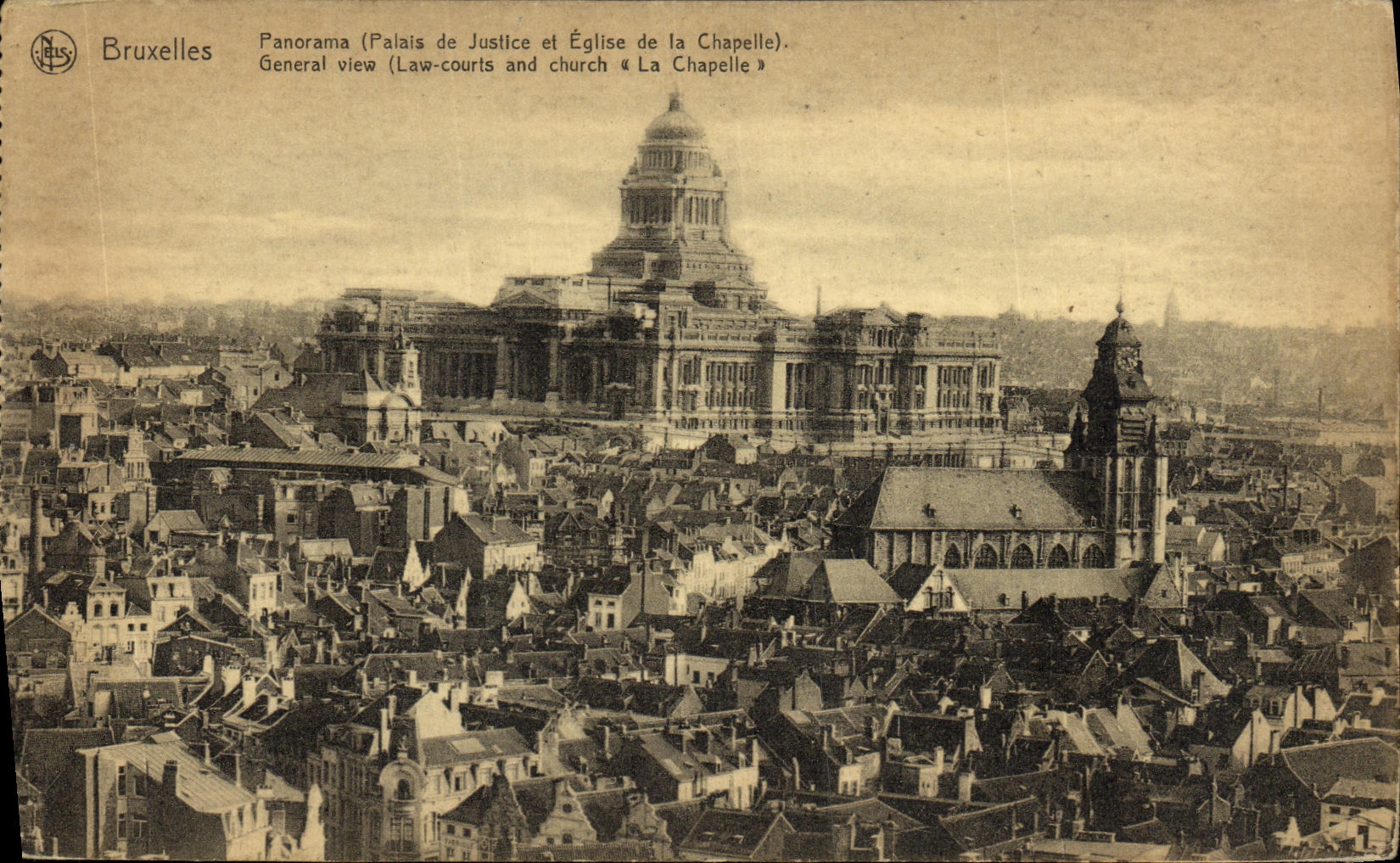 CPA Bruxelles Panorama Palais de justice et eglise de la chapelle