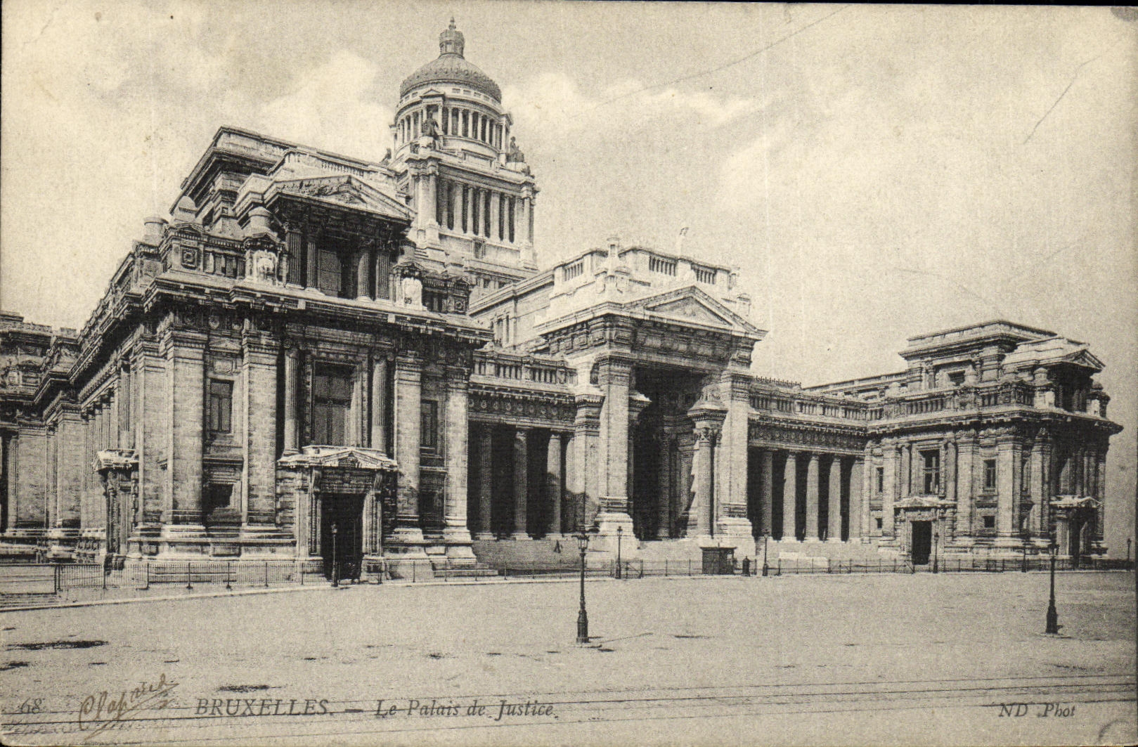 CPA Bruxelles Le Palais du Justice