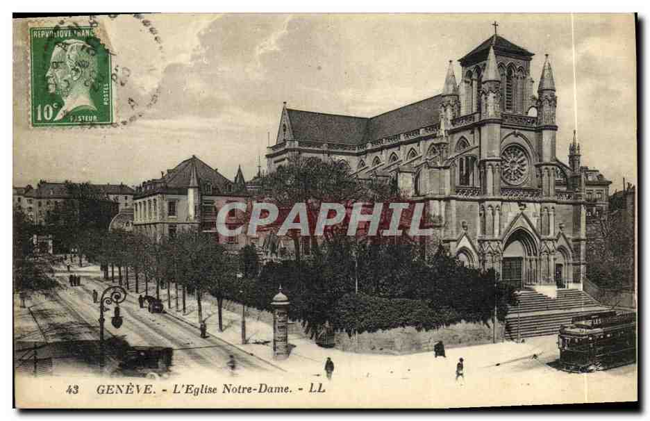 CPA Geneve L Eglise Notre Dame Tramway