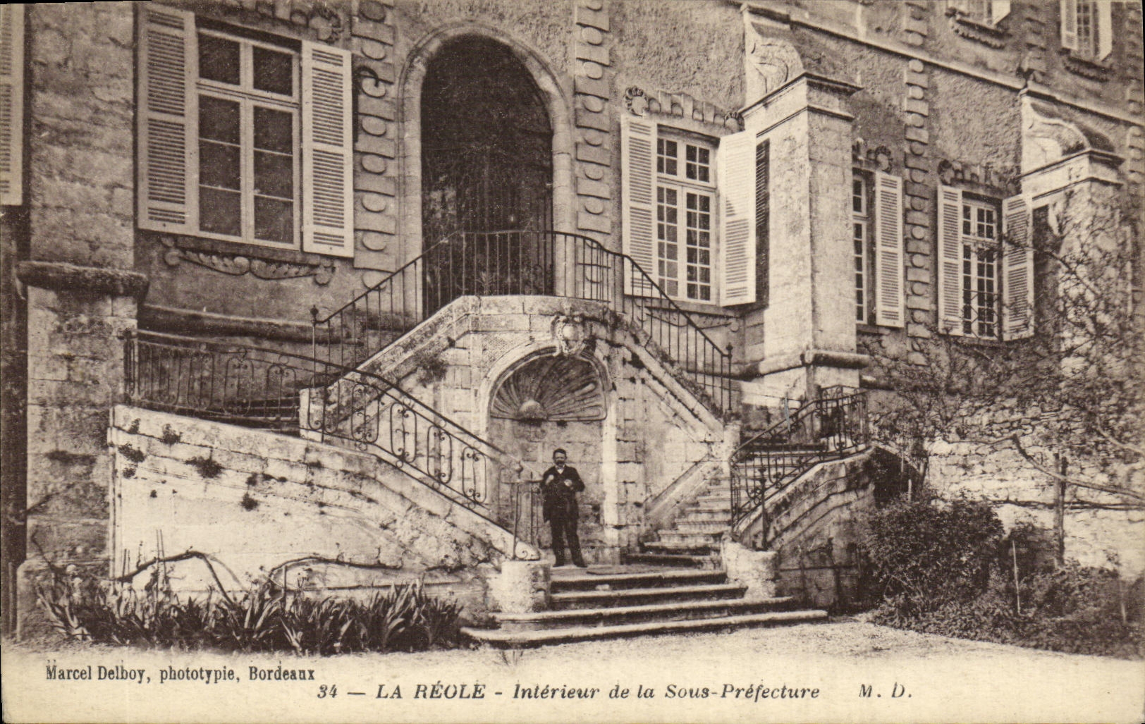 La Réole - Intérieur de la Sous-Préfecture — Marcel Delboy, phototypie, Bordeaux, n°34