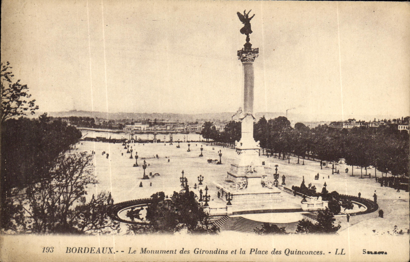 Bordeaux - Le Monument des Girondins et la Place des Quinconces - LL - Selecta