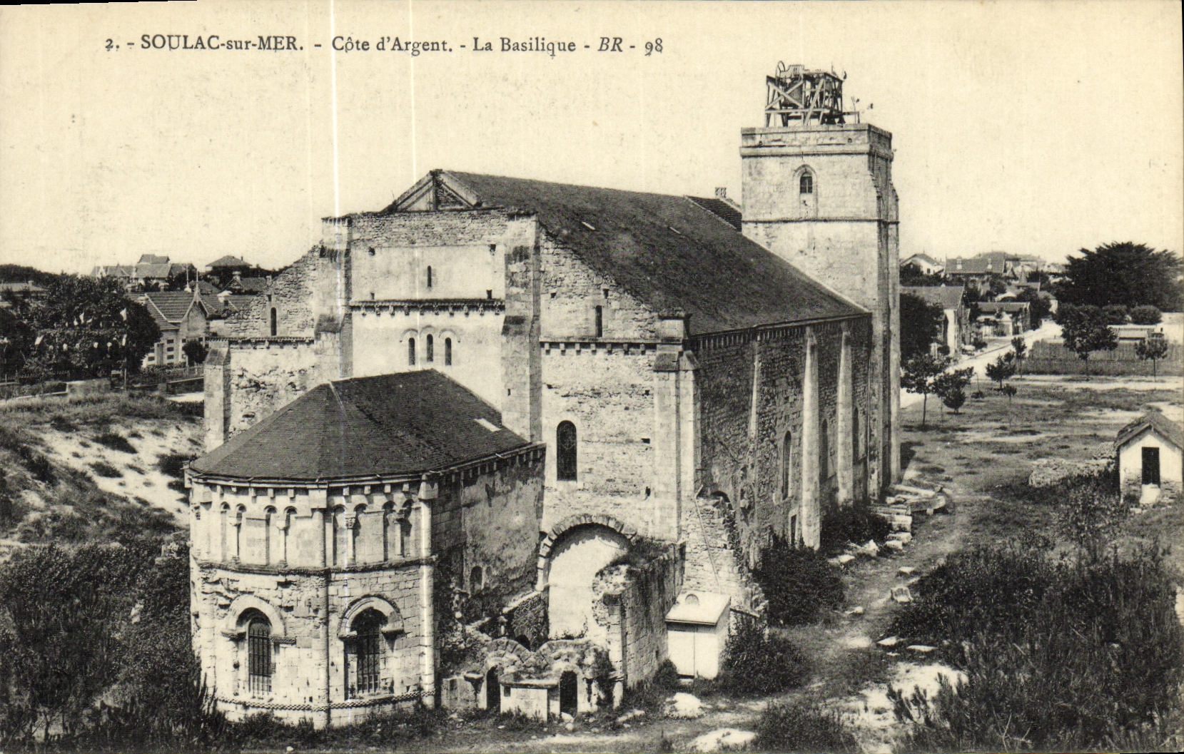 CPA Soula sur Mer Cote d Argent La Basilique