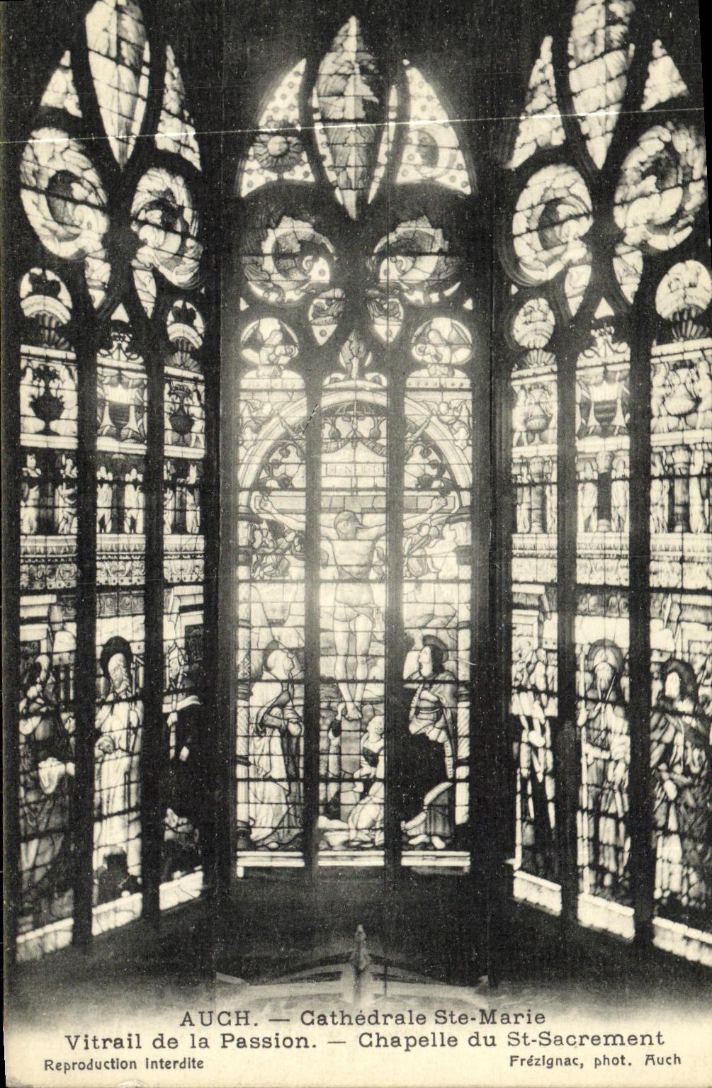 Auch — Cathédrale Ste-Marie — Vitrail de la Passion, Chapelle du St-Sacrement — Frézignac, phot. Auch