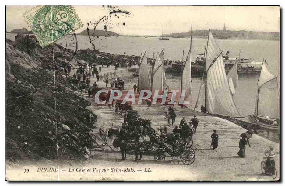 Dinard — La Cale et Vue sur Saint-Malo — LL.